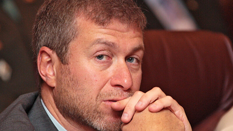 У Британії знайшли незаарештовану нерухомість Абрамовича та інших олігархів РФ – росЗМІ