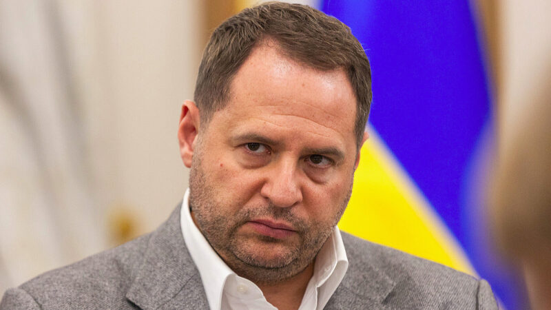 Зеленський підписав указ про звільнення Єрмака з посади голови ОП