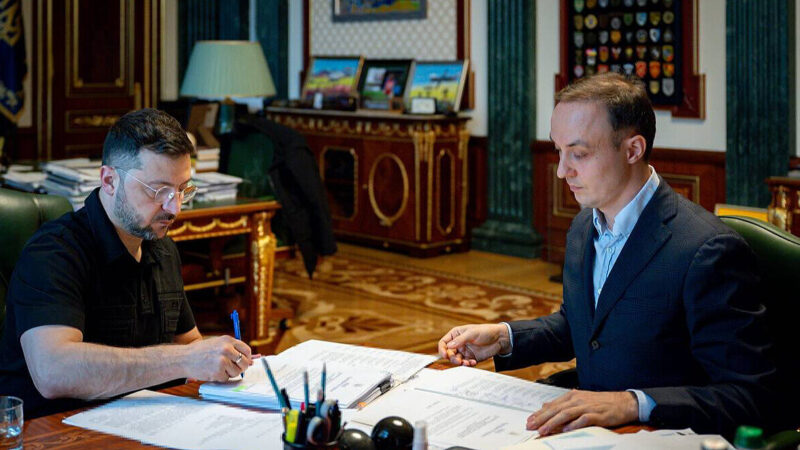 Зеленський: Україна синхронізувала 19-й пакет санкцій ЄС проти Росії