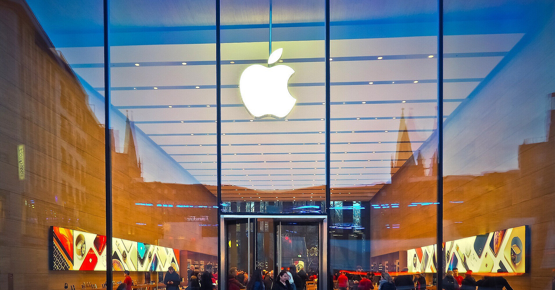 Італія оштрафувала Apple на 98 мільйонів євро за “абсолютне домінування”