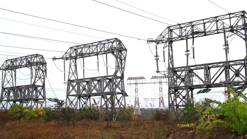 “Укренерго” розповіло про графіки відключення світла на 31 грудня