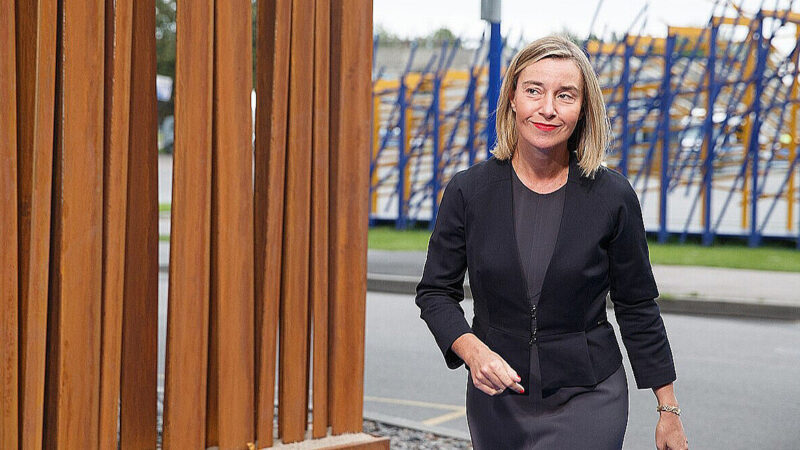 Колишню главу дипломатії ЄС Могеріні звільнили з-під варти