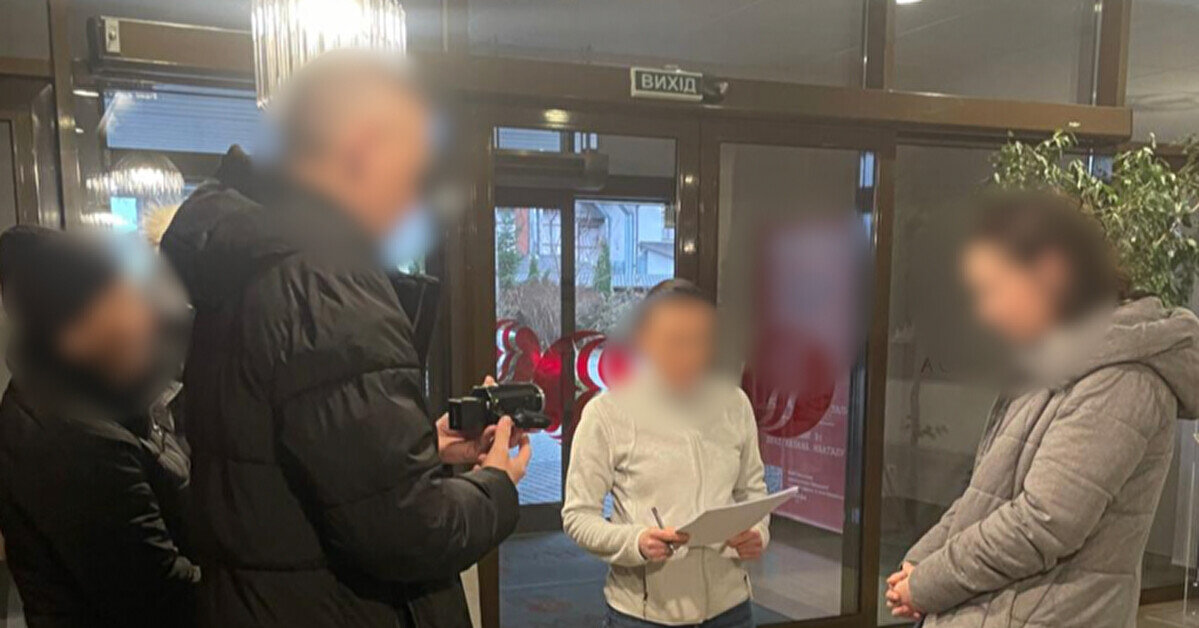 У Києві медпрацівникам повідомили про підозру у привласненні 1,6 млн гривень