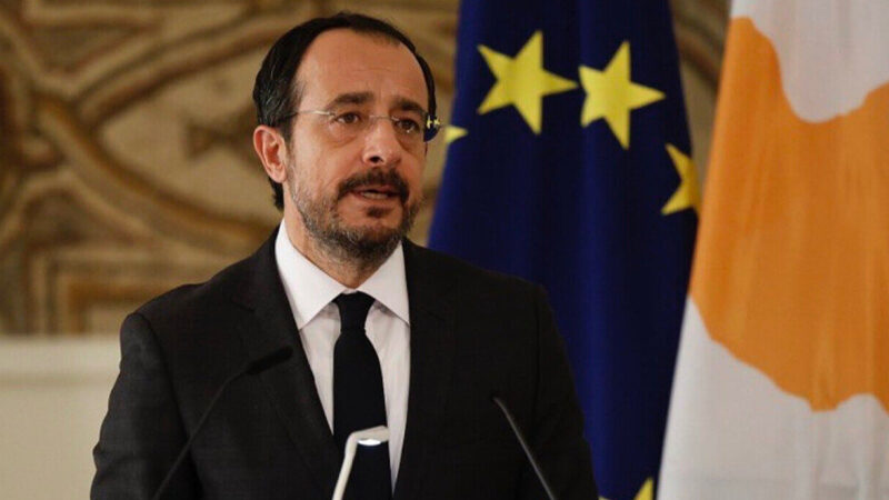 До України з візитом прибув президент Кіпру