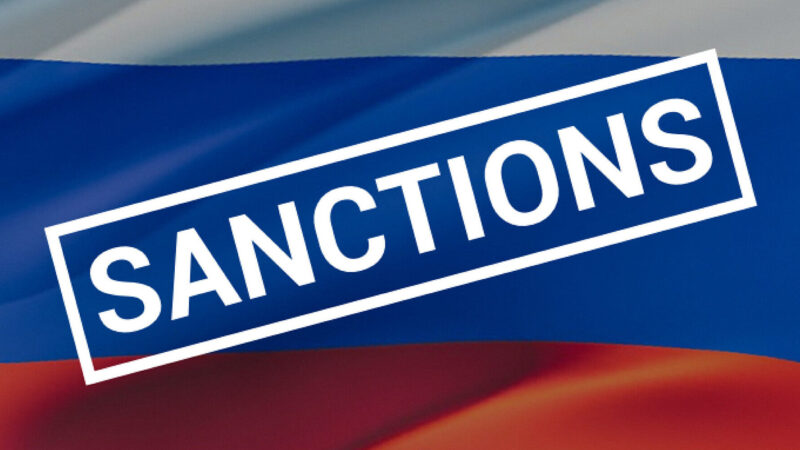 Мінфін США поступово скасовує персональні санкції з громадян Росії