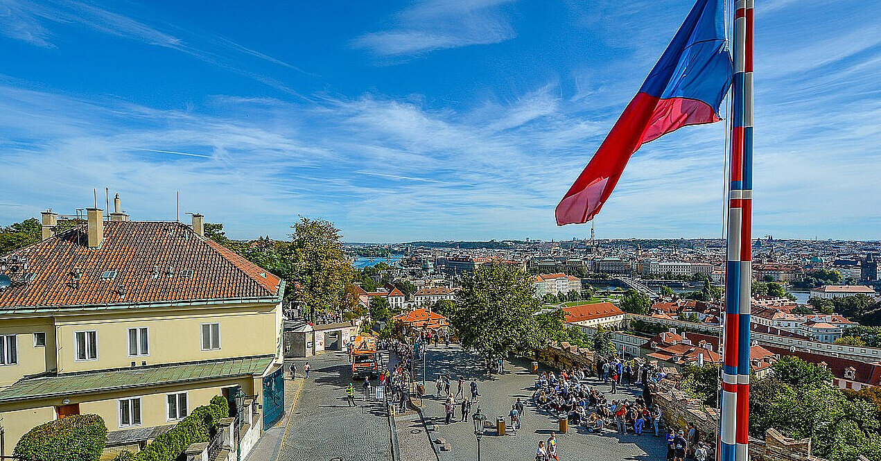 У Чехії викрили масштабну шахрайську схему з виплатами українкам