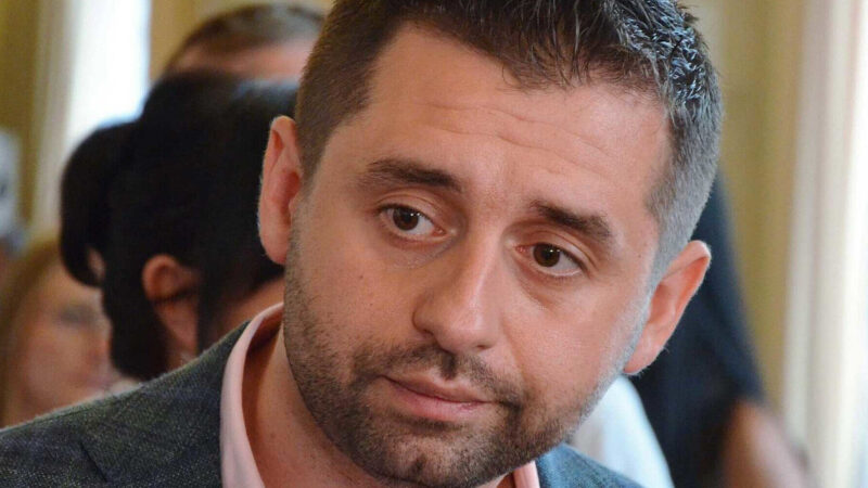 У “Слузі народу” пропонують розглянути можливість проведення виборів офлайн та онлайн