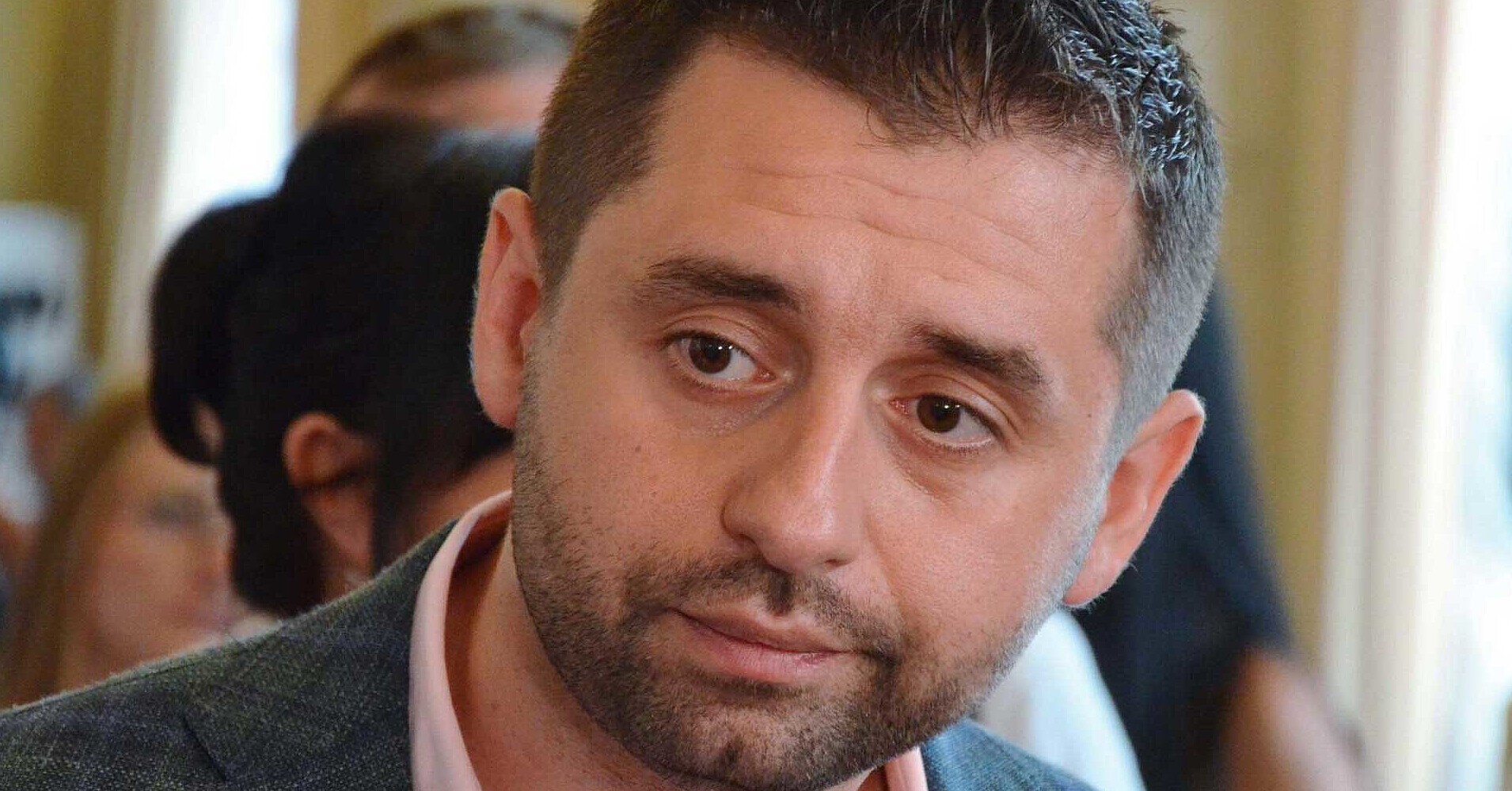 У “Слузі народу” пропонують розглянути можливість проведення виборів офлайн та онлайн