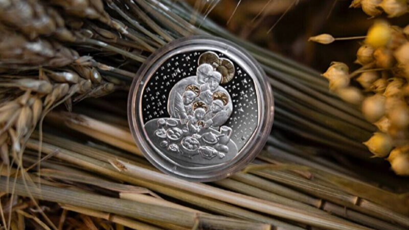 Нацбанк випустив нову пам’ятну монету, присвячену Різдву