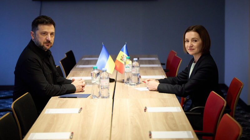 Зеленський зустрівся з президенткою Молдови: що обговорили