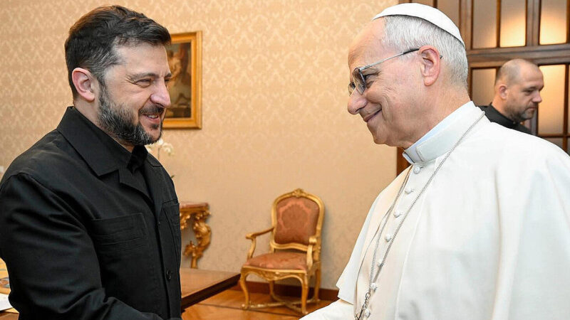 Папа Лев XIV відповів на запрошення Зеленського приїхати до Києва