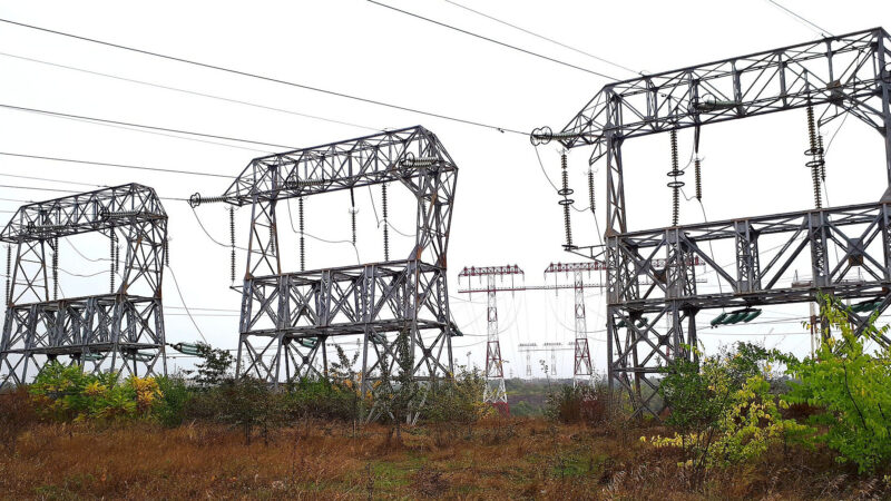 В “Укренерго” розповіли про графіки відключення світла на 27 грудня