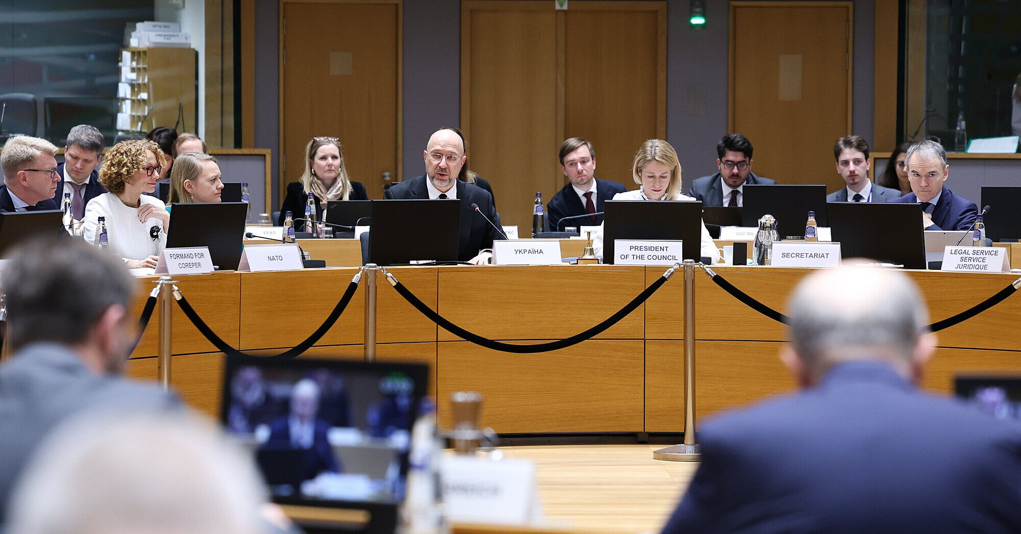 Шмигаль закликав ЄС допомагати Україні коштом російських активів