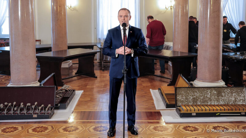 Навроцький про українських біженців: Радий, що вони знайшли тут свій дім