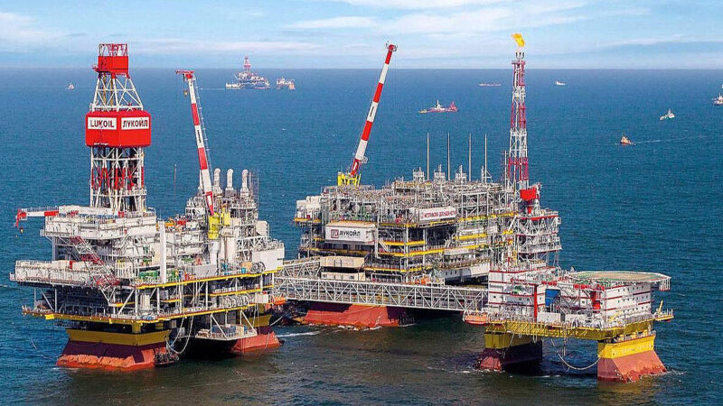 Нафтовидобувна платформа РФ у Каспію знову зазнала дронової атаки – ЗМІ