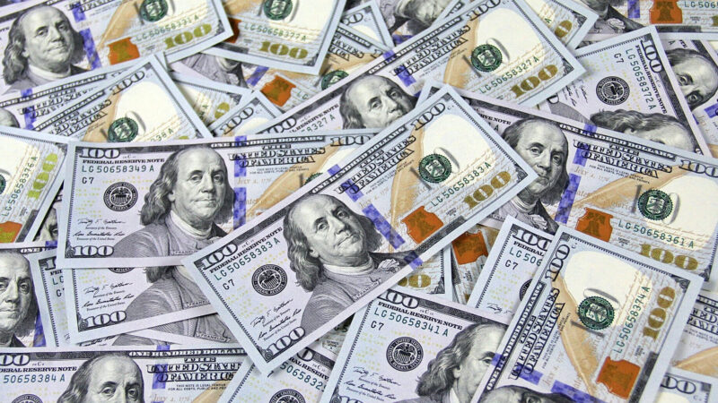 Зеленський: Україна оцінює загальні втрати від війни у 800 млрд доларів