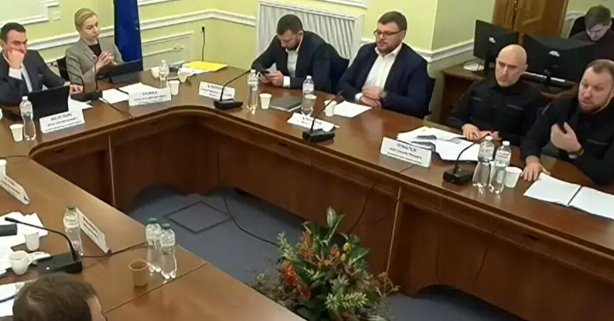 У ДБР пояснили, чому не допитали свого директора у рамках розслідування “Мідас”