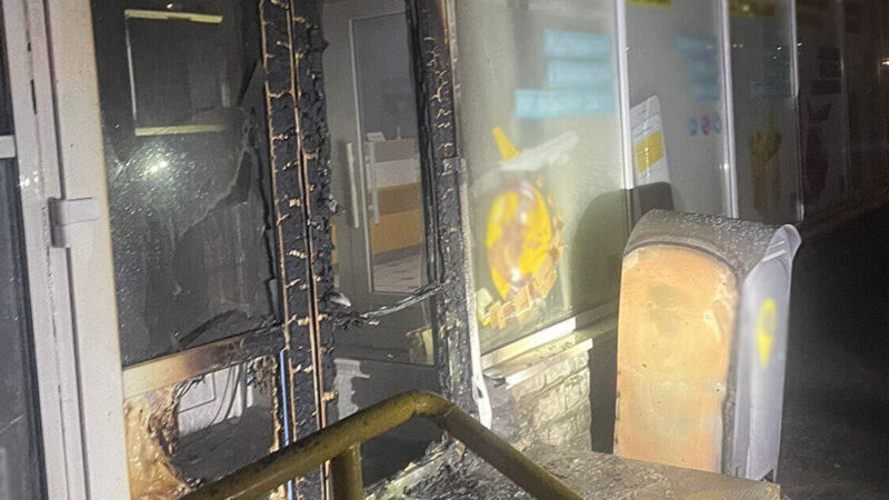 Чоловік підпалив відділення “Укрпошти”: думав, що так допомагає СБУ