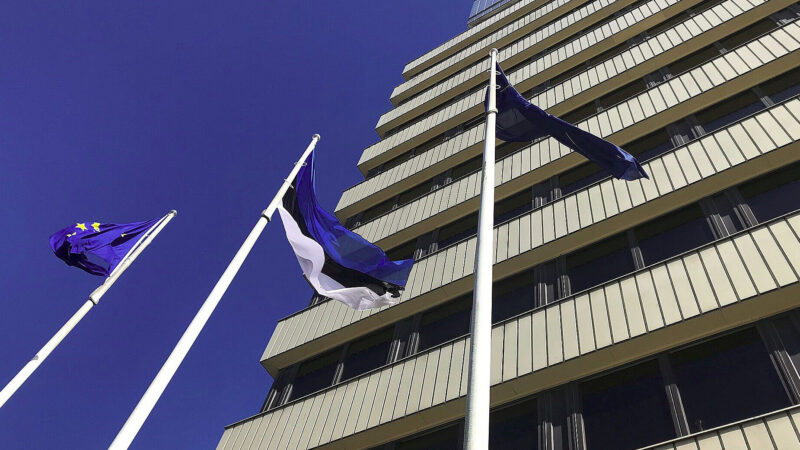 Естонія почала будувати бункери на кордоні з Росією