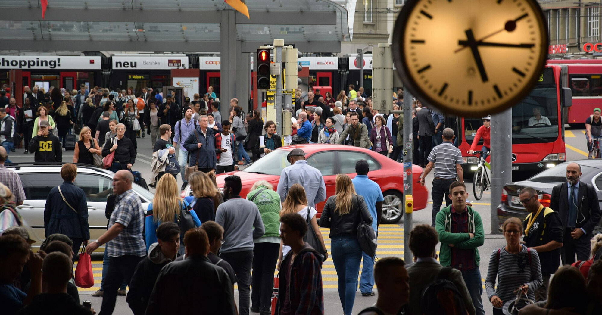 Посилення демографічного старіння України: експерт розповіла, чим це загрожує