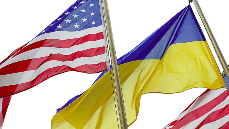 Axios: США готові надати Україні гарантії за 5-ю статтею НАТО з юридичною силою