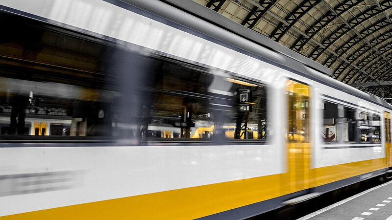 Eurostar скасував рух потягів під Ла-Маншем через проблеми з електрикою