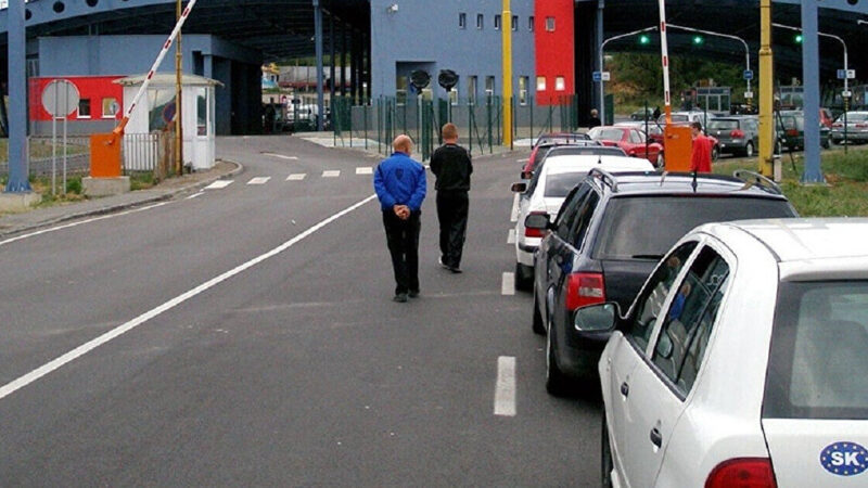Чоловік намагався прорватися до Румунії на мотоциклі: його затримали