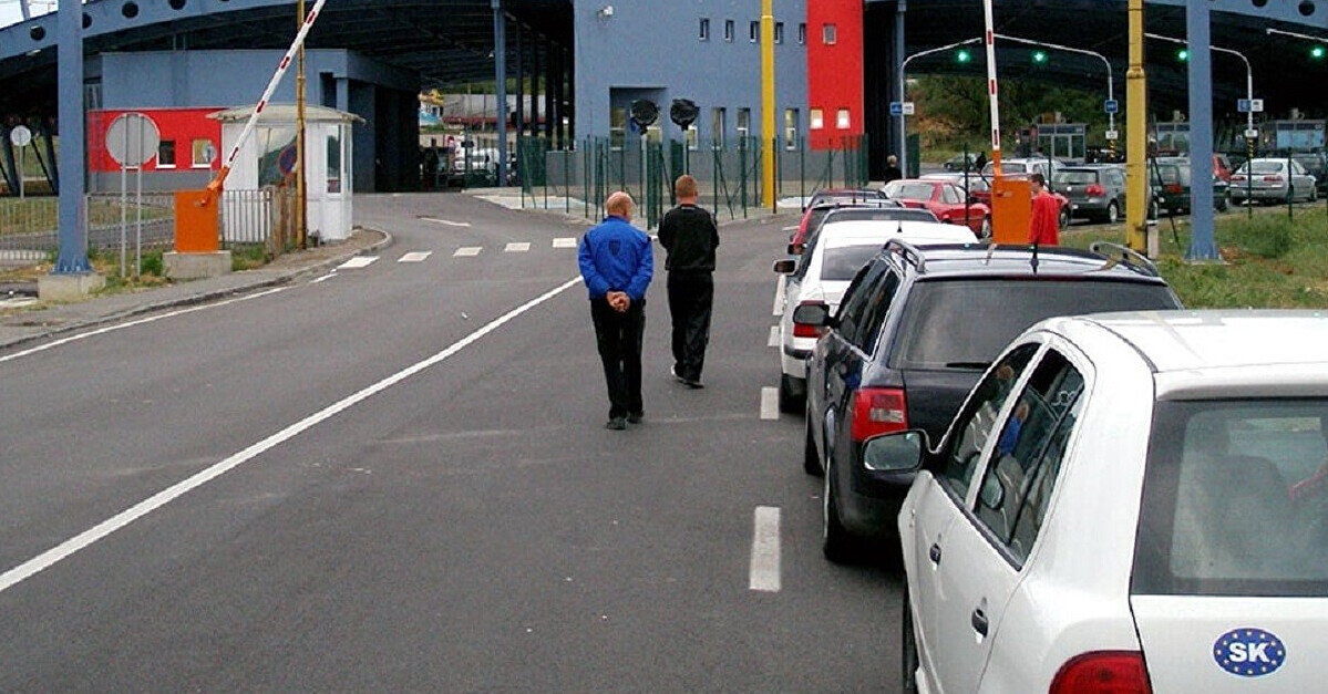 Чоловік намагався прорватися до Румунії на мотоциклі: його затримали