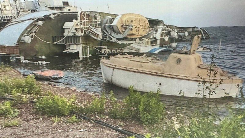 Правоохоронці викрили схему продажу списаних військових кораблів ВМС