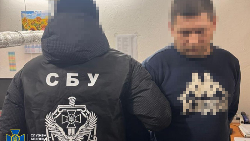 На Дніпропетровщині викрили схему незаконного зняття призовників з військового обліку через ТЦК