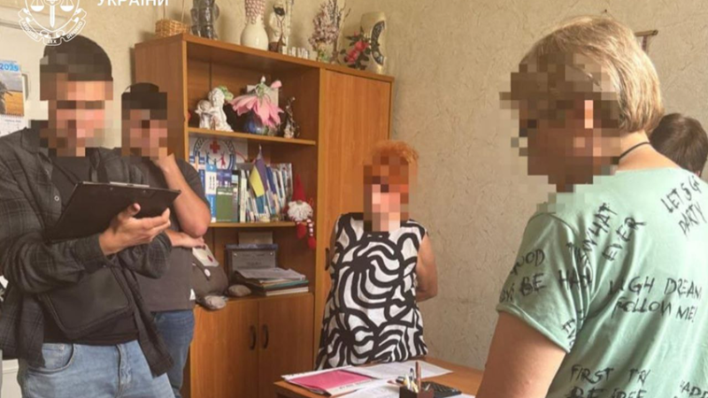 У Кривому Розі лікарка робила з військовозобов’язаних чоловіків «інвалідів»: обвинувальний акт скеровано до суду