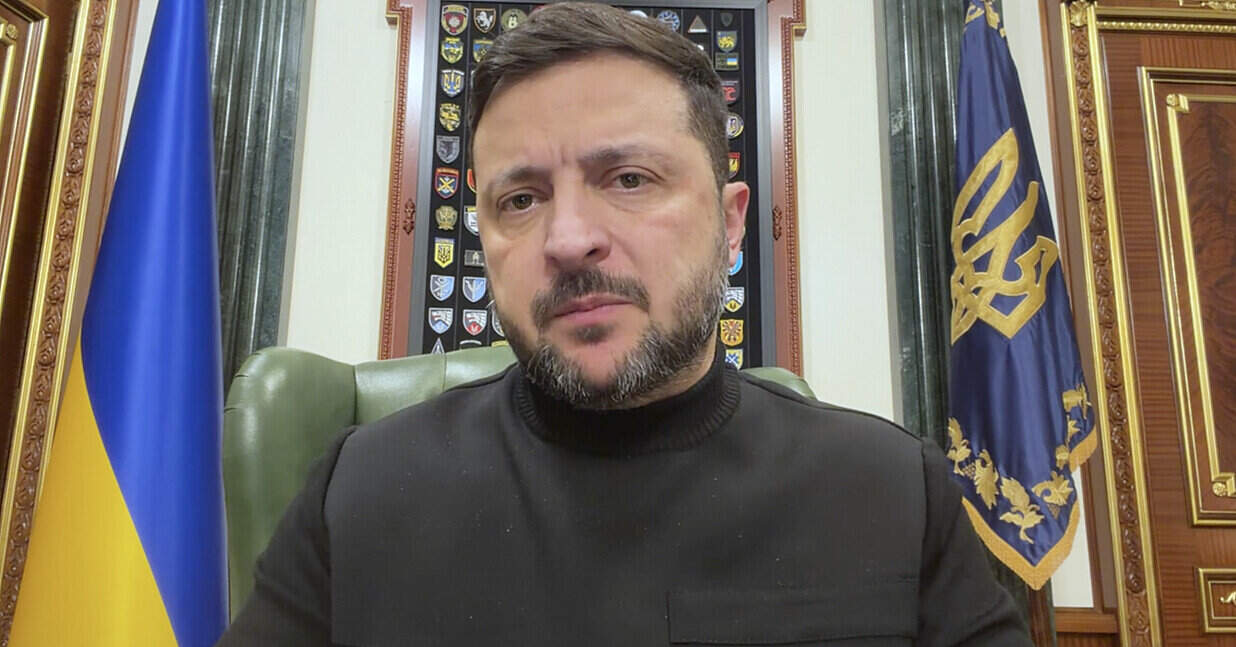 Зеленський: Є інформація, що вночі може бути російський масований удар