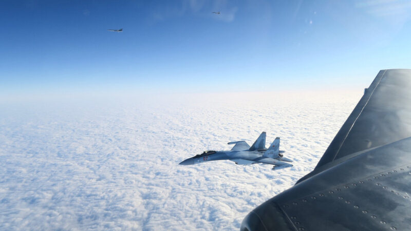 Шведська авіація перехопила над Балтійським морем військові літаки РФ