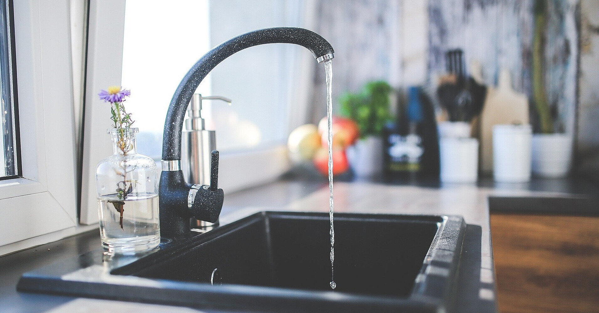 У Києві зникли вода та тепло