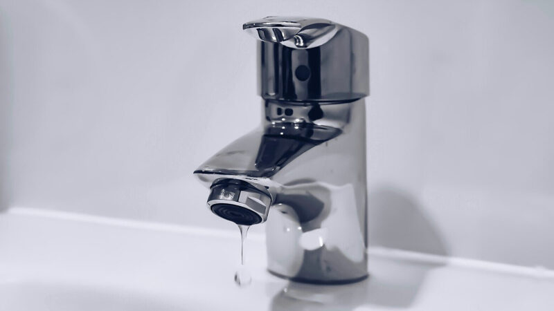 Яка ситуація у Києві з водопостачанням після ударів РФ: що відомо зараз