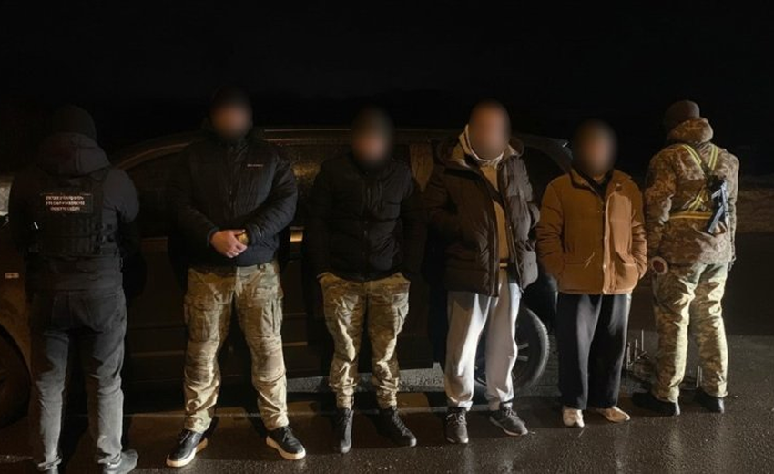 Прикордонники зірвали чергову спробу нелегальної втечі з країни: серед ухилянтів житель Дніпропетровщини