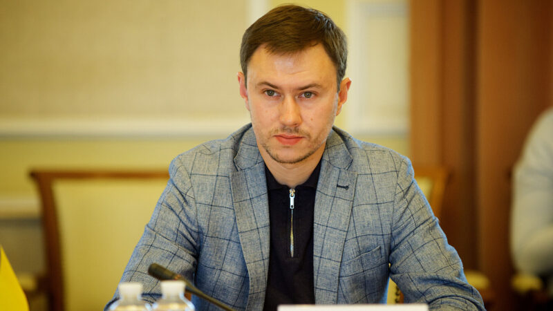 Міненерго відповіло, коли Київ перейде на планові графіки вимкнення світла