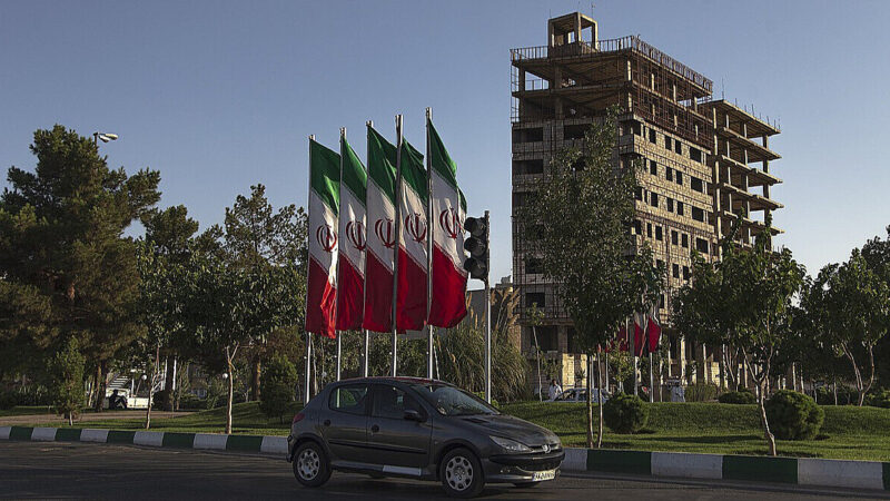 Іран викликав послів чотирьох європейських держав через підтримку протестів