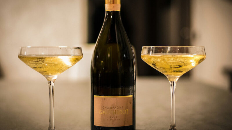 В уряді Франції шоковані погрозами Трампа запровадити мита на шампанське