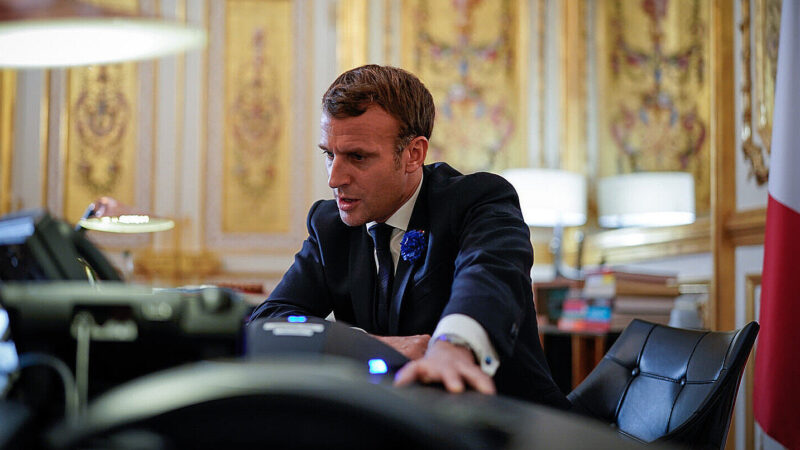 ЗМІ: Макрон не прийме запрошення Трампа увійти до його Ради миру