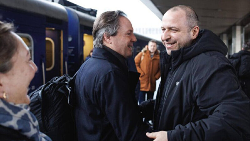 До Києва прибули радники з питань нацбезпеки європейських країн