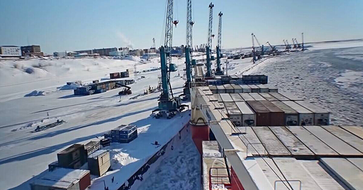 РФ не спроможна обслуговувати свої порти в Арктиці – зовнішня розвідка
