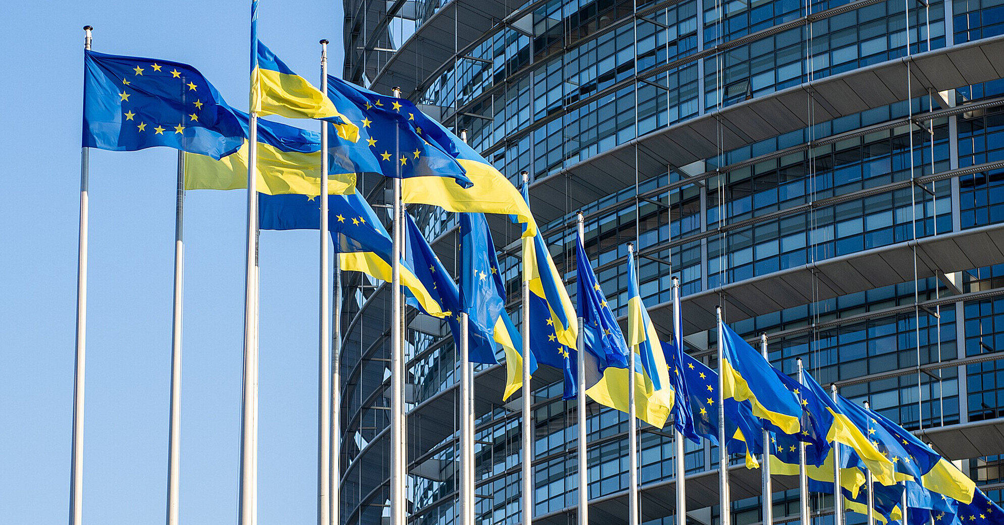 Понад 60% українців вірять, що за 10 років Україна процвітатиме в ЄС – опитування