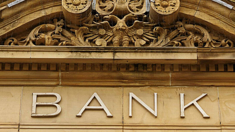 Банки пом’якшують умови кредитування: чого варто очікувати населенню