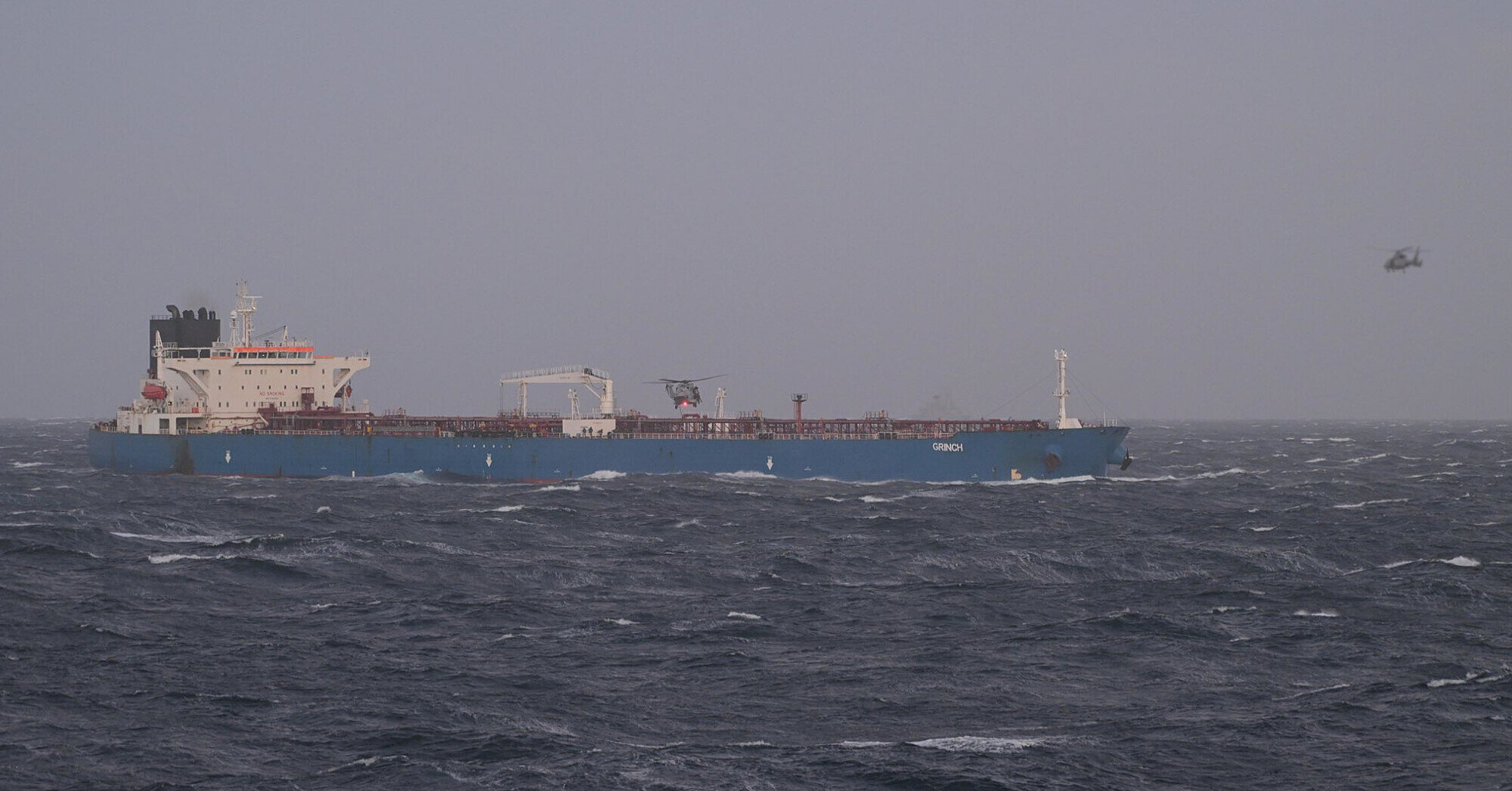 У Франції повідомили нові деталі про затриманий танкер “тіньового флоту” РФ