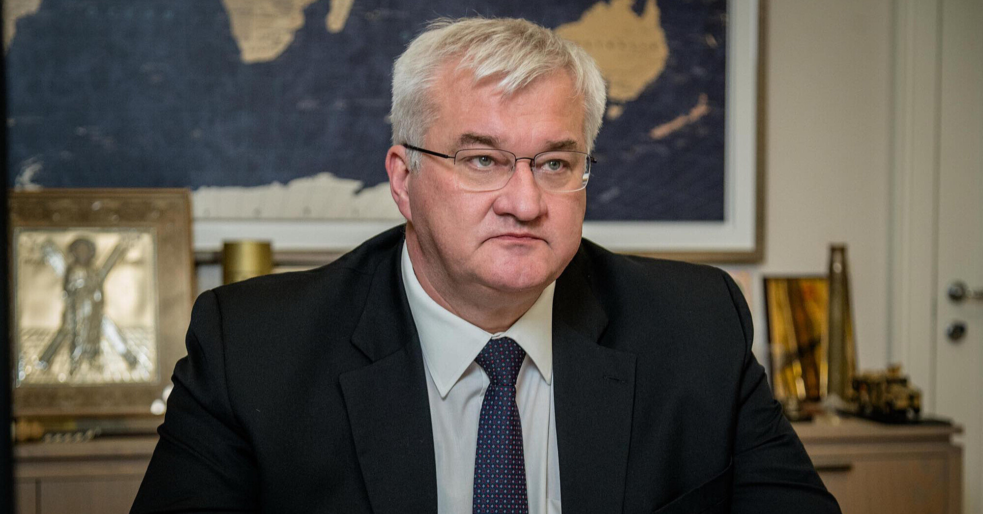 У МЗС України закликало до збільшення тиску на РФ незалежно від мирних зусиль