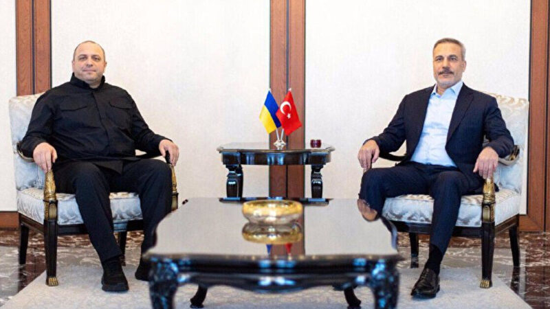 Україна і Туреччина обговорили безпекову ситуацію та повернення полонених