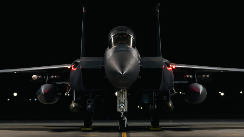 У США заявили про нанесення “масштабних ударів” по цілях ІДІЛ у Сирії