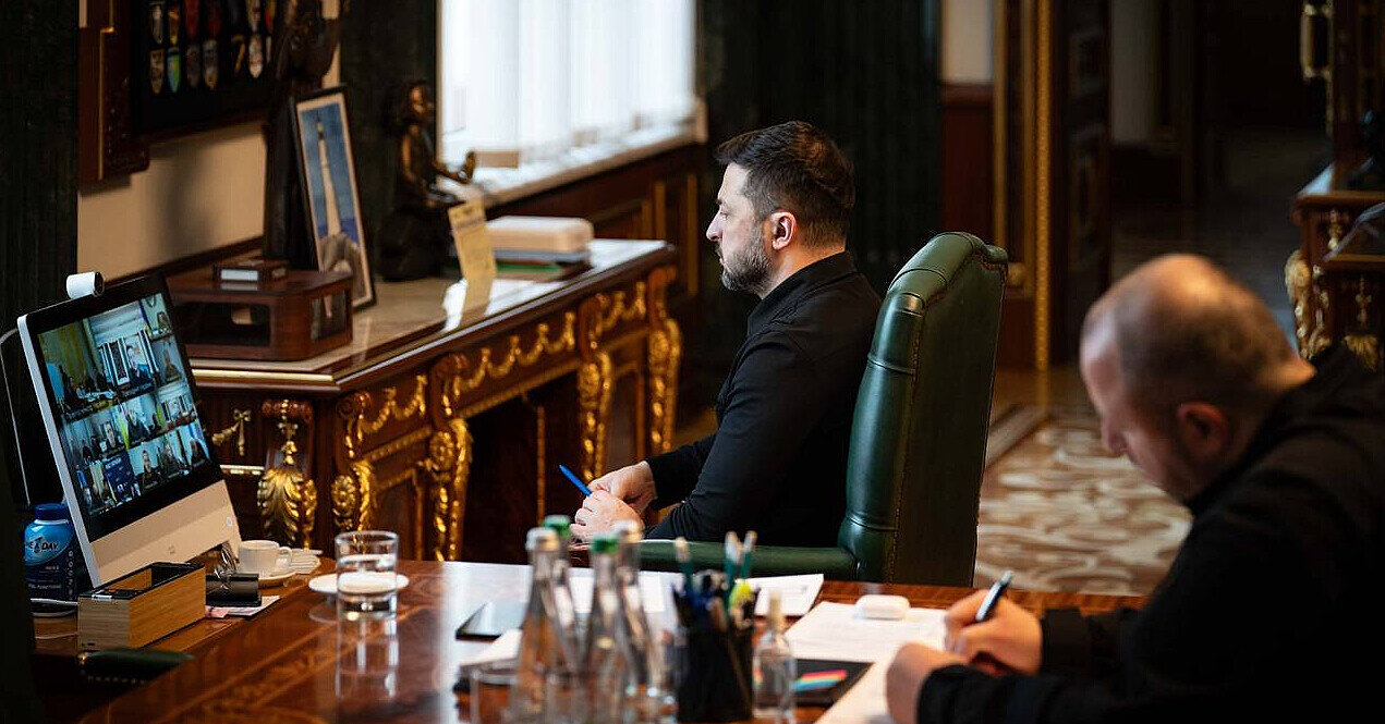 У Києві без тепла залишаються ще 926 багатоповерхівок – Зеленський