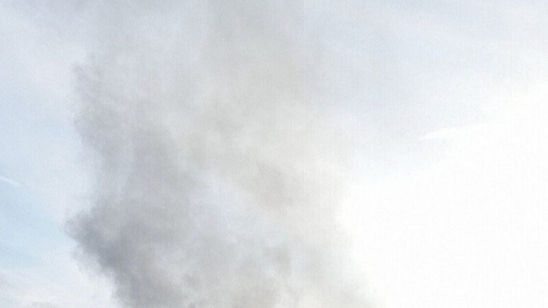 ЗМІ: у столиці Венесуели пролунали вибухи, у деяких районах зникло світло